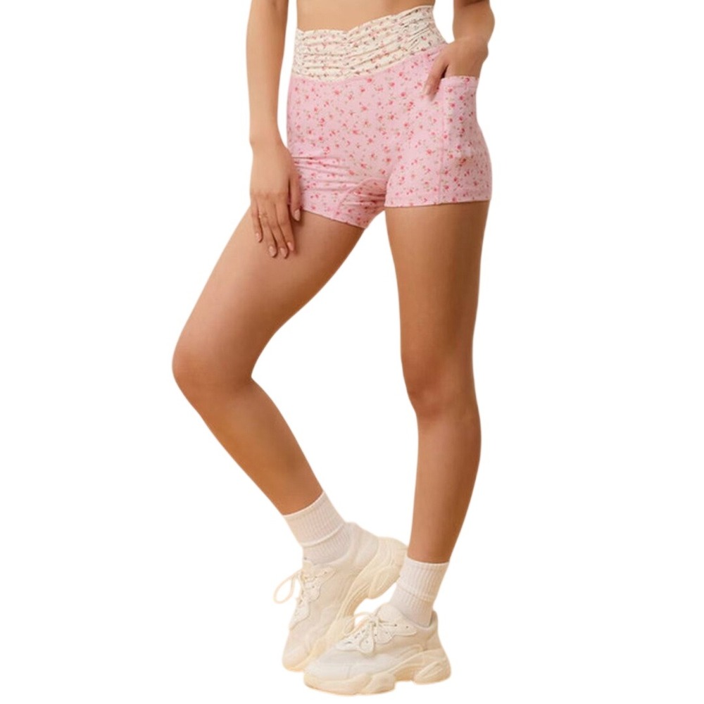 Blogilates Women's Pink Gingham Floral Ruched Waist Short Size Medium